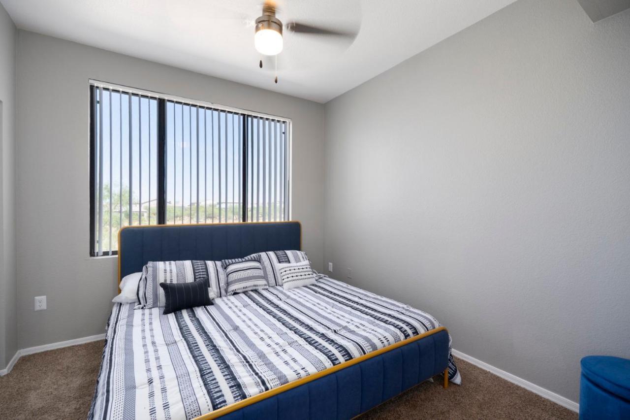 Luxury Mountain View 2Br With Balcony Located In Scottsdale Exterior photo